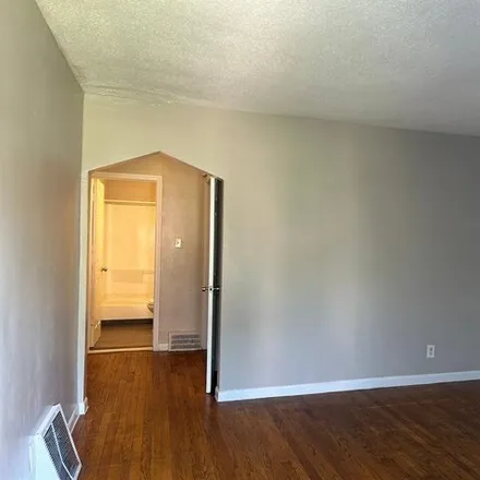 Image 3 - 18672 Lindsay Avenue, Detroit, MI 48235, USA - House for rent