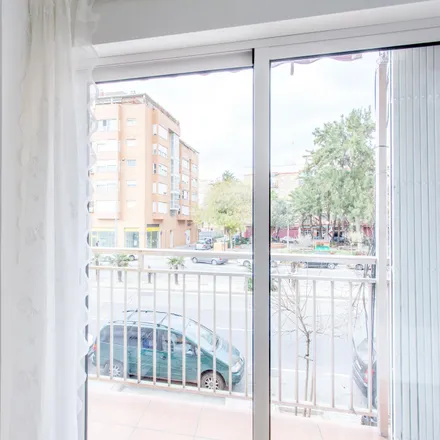 Rent this 3 bed room on Taranna in Carrer del Marí Blas de Lezo, 46011 Valencia