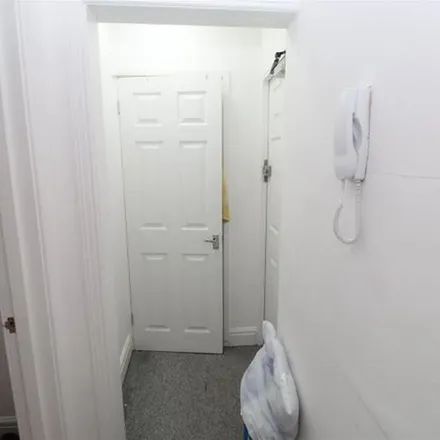 Image 9 - 4 Romilly Road, Cardiff, CF5 1FN, United Kingdom - Apartment for rent