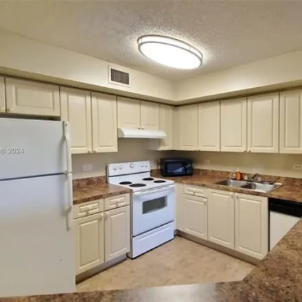Image 6 - North 57th Avenue, Hollywood, FL 33021, USA - Condo for rent