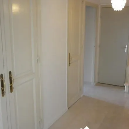 Rent this 3 bed apartment on 137 Boulevard de la Croix-Rousse in 69004 Lyon 4e Arrondissement, France