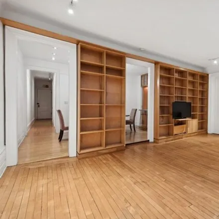 Image 2 - 523 West 121st Street, New York, NY 10027, USA - Apartment for sale