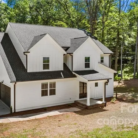 Buy this 3 bed house on 227 Beaten Path Road in Mooresville, NC 28117