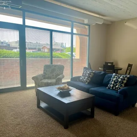 Image 4 - 401 W Shoreline Dr Unit 132, Sandusky, Ohio, 44870 - Condo for sale