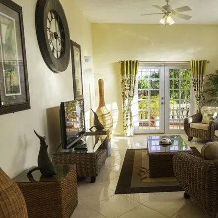 Rent this 5 bed house on Saint Lucia in Brisbane, Australia