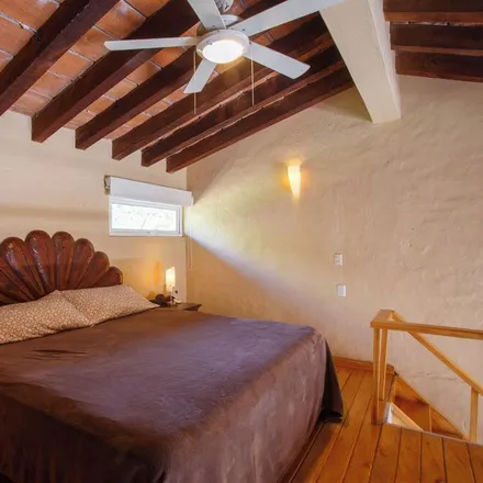Rent this 1 bed condo on Emiliano Zapata in Pino Suarez, Gringo Gulch