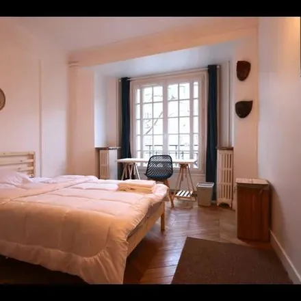 Rent this 1 bed apartment on 223 Avenue Daumesnil in 75012 Paris, France