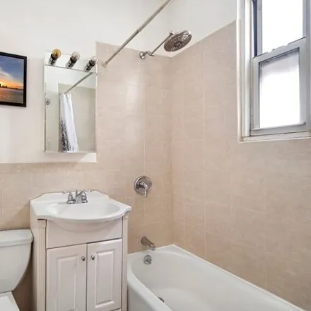 Image 3 - 352 West 12th Street, New York, NY 10014, USA - Townhouse for sale