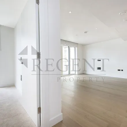 Image 3 - Belvedere Row, Fountain Park Way, London, W12 7NP, United Kingdom - Apartment for rent