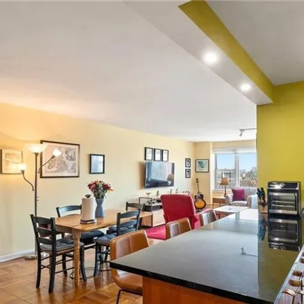 Image 6 - 4525 Henry Hudson Parkway West, New York, NY 10471, USA - Apartment for sale
