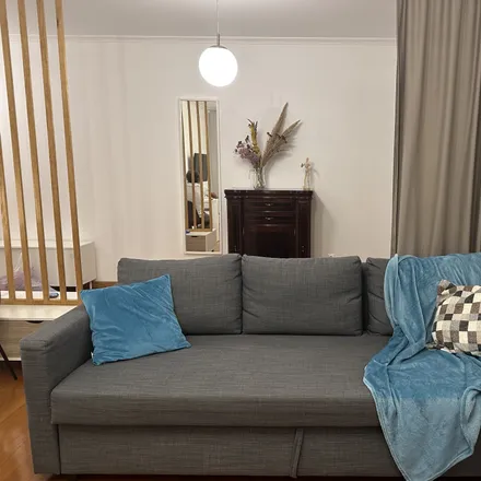 Rent this 1 bed apartment on Estrada Avelino Pinto in 9126-909 Caniço, Madeira