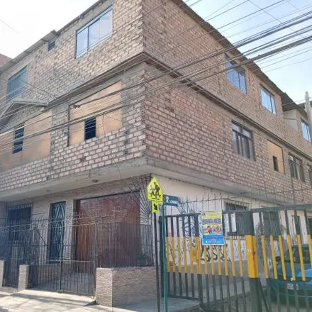 Buy this 5 bed apartment on Institución educativa inicial Lev S. Vigostky in Jirón Eduardo de la Pinella 277, San Juan de Lurigancho
