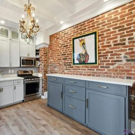 Image 8 - 1133 Royal Street, New Orleans, LA 70116, USA - Townhouse for sale