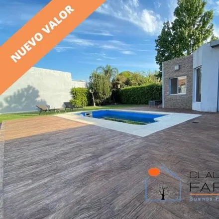 Buy this 4 bed house on Vila in El Ruiseñor, Partido de La Matanza