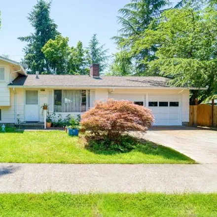 Buy this 3 bed house on 17606 NE Couch St in Portland, Oregon