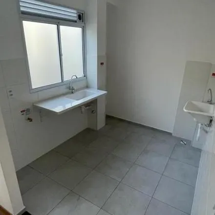 Image 1 - Estrada do Beija-flor, Vila Nova Suissa, Mogi das Cruzes - SP, 08840-000, Brazil - Apartment for rent