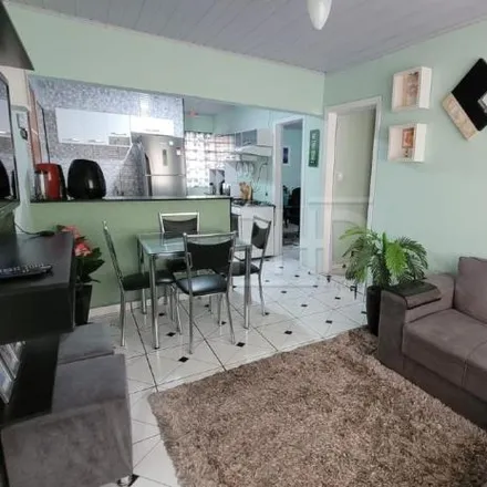 Buy this 2 bed house on Rua Luiz Pasin in Anchieta, São Bernardo do Campo - SP