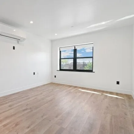 Rent this studio apartment on 35-50 85th Street in New York, NY 11372