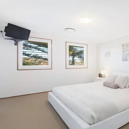 Rent this 4 bed townhouse on Terrigal NSW 2260