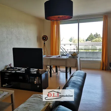 Rent this 2 bed apartment on 19 Rue de la République in 82200 Moissac, France