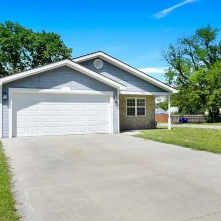 Buy this 3 bed house on 402 W 14th St in Junction City, Kansas