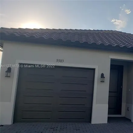 Rent this 3 bed house on Morino Way in Ave Maria, Collier County