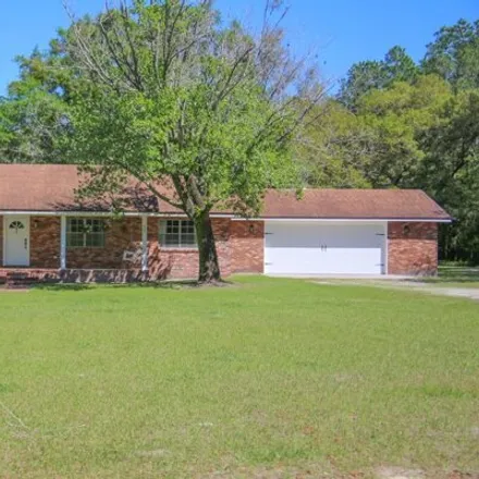 Buy this 3 bed house on 649 Sw Walter Ave in Lake City, Florida