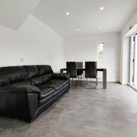 Rent this 5 bed apartment on 24 Leopold Road in Norwich, NR4 7AD