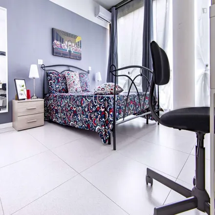 Rent this 6 bed room on Via Carlo Imbonati in 20159 Milan MI, Italy
