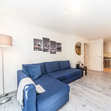 Rent this 1 bed apartment on Abbey Wood in Chantry Close, London