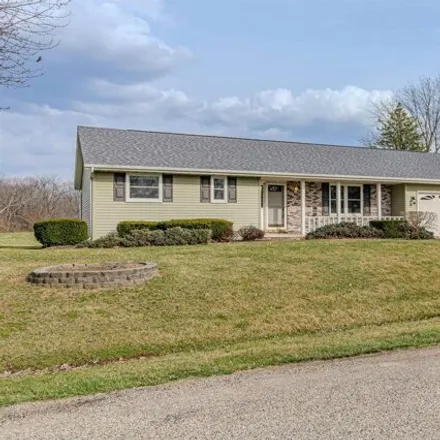Buy this 3 bed house on 9335 West Darlington Drive in Peoria County, IL 61547