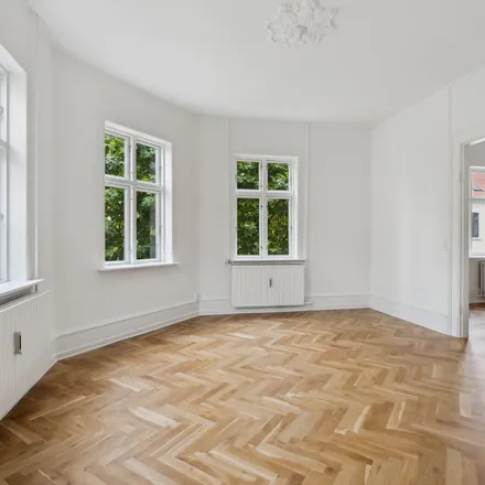 Rent this 6 bed apartment on Gothersgade 53 in 7000 Fredericia, Denmark