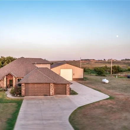 Buy this 4 bed house on 699 Edmond Road Northwest in Piedmont, OK 73078