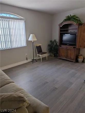 Image 3 - 7576 Sea Spray Avenue, Las Vegas, NV 89128, USA - Condo for rent