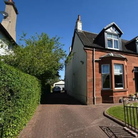 Buy this 4 bed house on Lilybank Avenue in Muirhead, G69 9EW