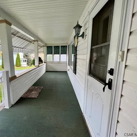 Image 3 - 515 Orange Avenue, Lower Yoder Township, PA 15906, USA - House for sale