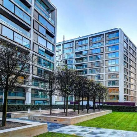 Buy this 2 bed apartment on Wolfe Hosue in Londres, London