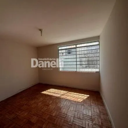 Rent this 3 bed house on Rua José Dias de Carvalho in Jardim Russi, Taubaté - SP