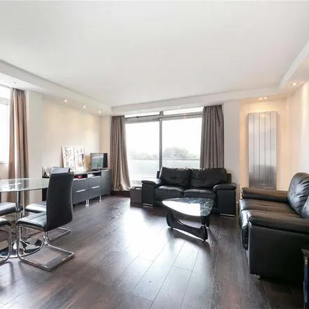 Rent this 2 bed apartment on Century Court in Grove End Road, London