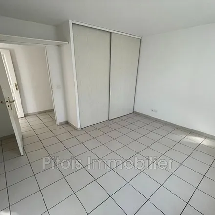 Image 7 - Impasse Juan, 06160 Antibes, France - Apartment for rent
