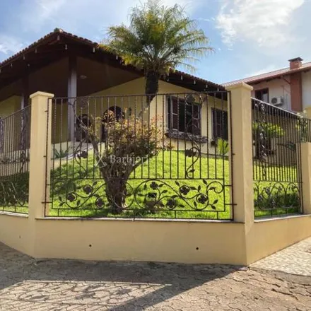 Buy this 5 bed house on Rua Hermann Mathes 135 in Vila Nova, Blumenau - SC