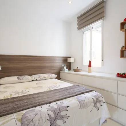 Rent this 1 bed apartment on Calle de las Peñuelas in 11, 28005 Madrid