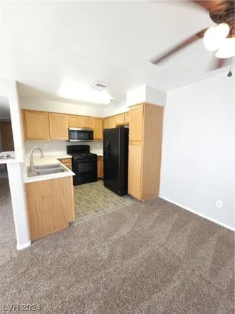 Image 3 - 5253 Caspian Springs Drive, Paradise, NV 89120, USA - Condo for rent