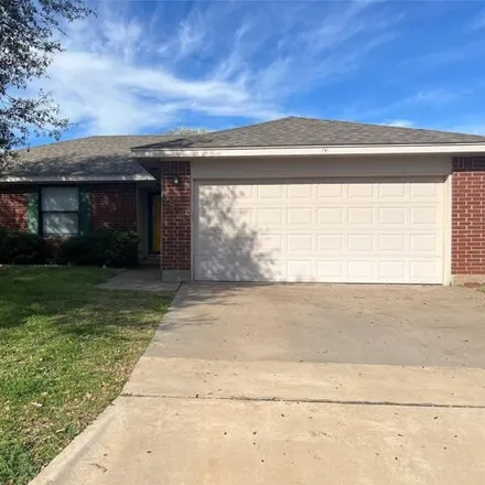 Rent this 3 bed house on 3826 Purdue Lane in Abilene, TX 79602