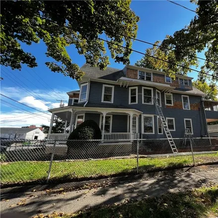 Image 2 - 373 Wood Avenue, Bridgeport, CT 06605, USA - Townhouse for rent
