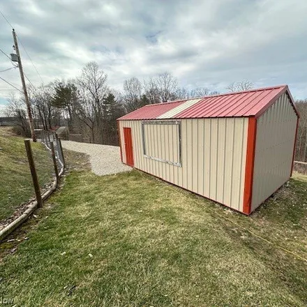 Image 6 - 689 Summit Street, Crooksville, Perry County, OH 43731, USA - House for sale