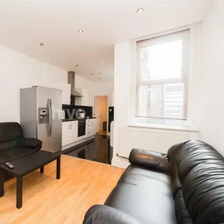 Rent this 3 bed apartment on WARWICK STREET-STRATFORD ROAD-SE/B in Warwick Street, Newcastle upon Tyne