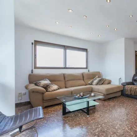 Rent this 4 bed apartment on Nou Mestalla in Avinguda de les Corts Valencianes, 46015 Valencia