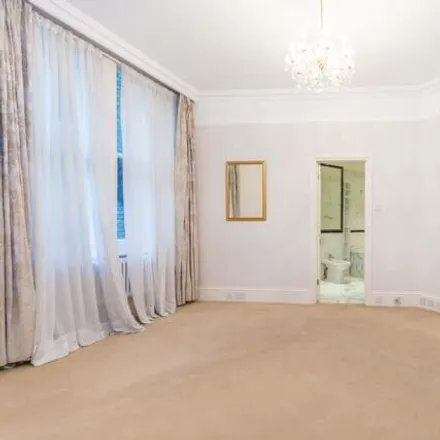 Image 1 - Bickenhall Mansions, Bickenhall Street, London, W1U 6RU, United Kingdom - Apartment for rent