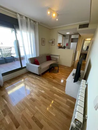Image 3 - Madrid, Marsellus Barbacoa, Calle de Azofra, 1, 28050 Madrid - Apartment for rent